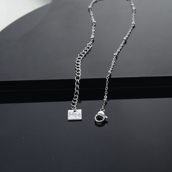 Beaded Chain Necklace with Zirconia Pavé Triangle Pendant in Silver - Picture 8 of 9
